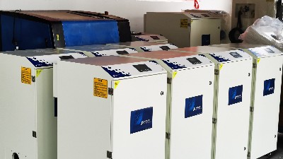 激光煙霧凈化器哪家好,執(zhí)信環(huán)保激光煙霧凈化器凈化車間煙塵污染！