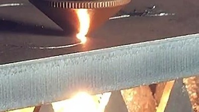 激光切割技術要點，執(zhí)信環(huán)保激光切割煙霧過濾器廠家。