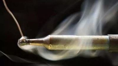 電子焊錫材料怎么選，焊錫煙霧凈化器廠家告訴你。