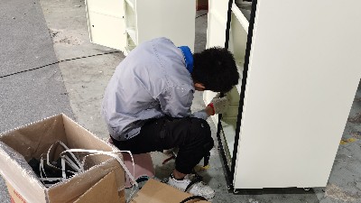 執(zhí)信環(huán)保移動式除塵器,制造加工企業(yè)的煙塵凈化設備！