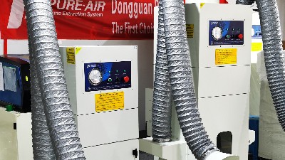 車(chē)間煙塵污染大，用執(zhí)信環(huán)保焊接煙塵凈化機(jī),輕松解決！