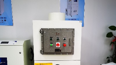 工業(yè)脈沖集塵器-打磨集塵器-執(zhí)信環(huán)?？萍紡S家直銷！