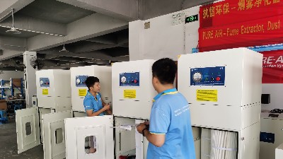 車(chē)間粉塵除塵設(shè)備,執(zhí)信環(huán)保車(chē)間高效粉塵凈化設(shè)備制造。