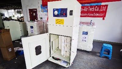 飛輪加工煙塵凈化設備怎么選，執(zhí)信環(huán)保工業(yè)加工煙塵凈化器制造！