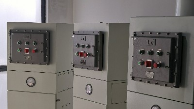 車間防爆除塵器，執(zhí)信環(huán)保助力企業(yè)安全凈化粉塵。